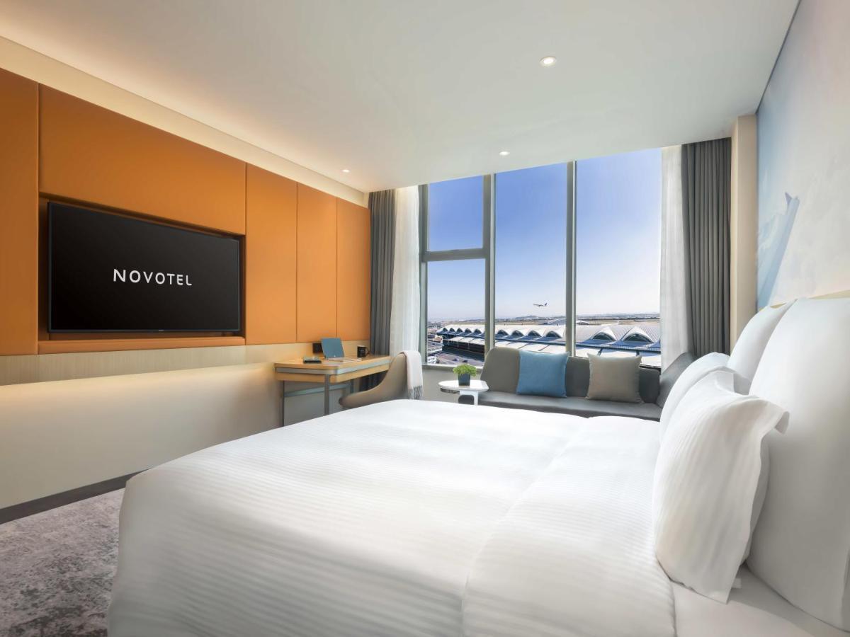 Novotel Guangzhou Baiyun Airport - Canton Fair Free Shuttle Bus & Official Registration Agency Exteriér fotografie