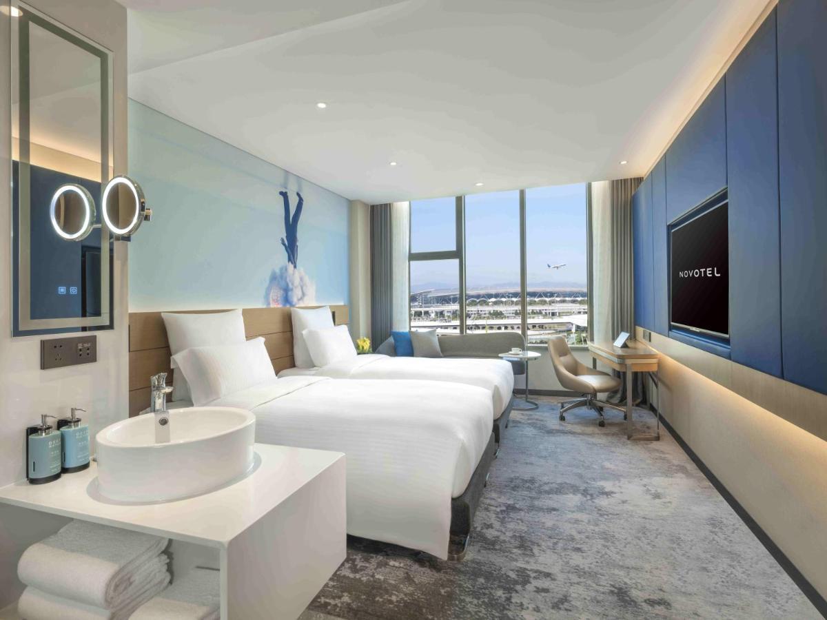 Novotel Guangzhou Baiyun Airport - Canton Fair Free Shuttle Bus & Official Registration Agency Exteriér fotografie